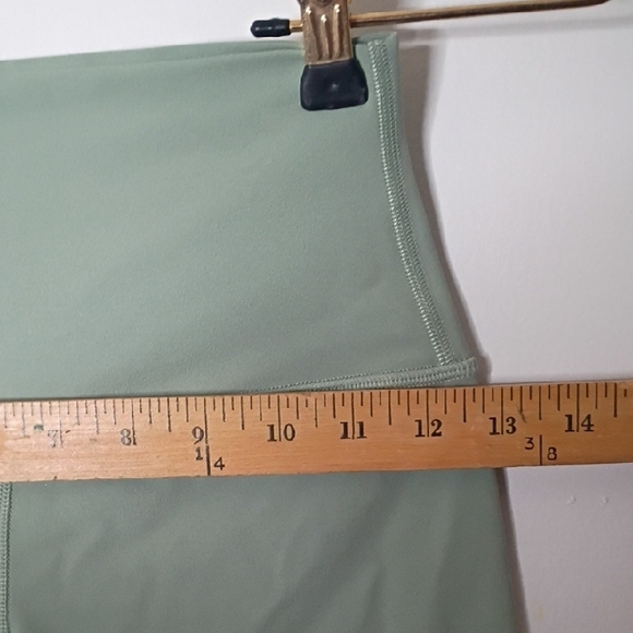 Lululemon Align High-Rise Short 6" in the color Palm Court size 4 - Picture 3 of 10